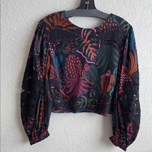 FARM Rio Tops - Floral Black Women's Top